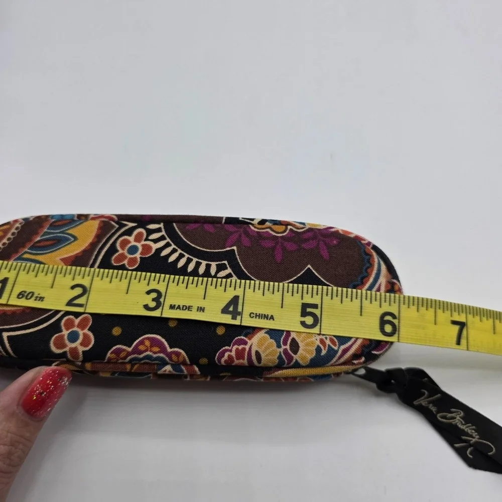 Vera Bradley Hard Eyeglass Case Paisley Pattern Zipper Closure Designer Luxury‎